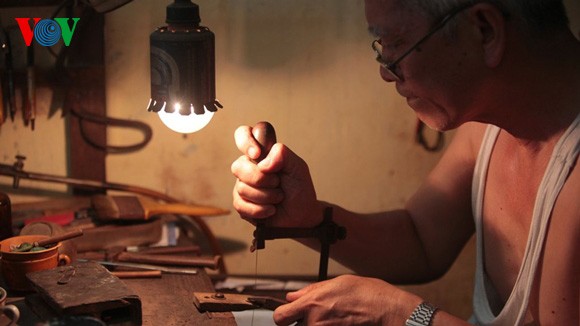 Silver craft of Hang Bac street - ảnh 3